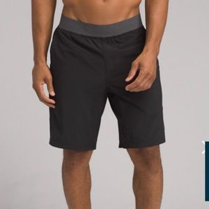 Men’s super mojo short in black. Never worn